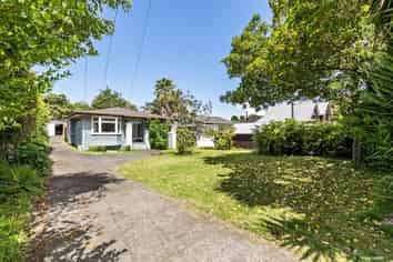 150 The Drive, Epsom