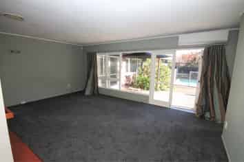 3 James Place, Opaheke