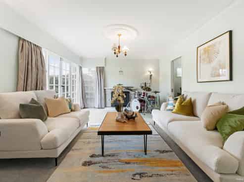 6 Bacot Place, Howick