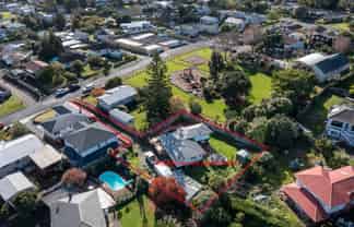 27 Kaikoura Street, Henderson