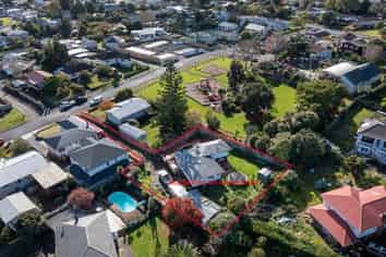 27 Kaikoura Street, Henderson