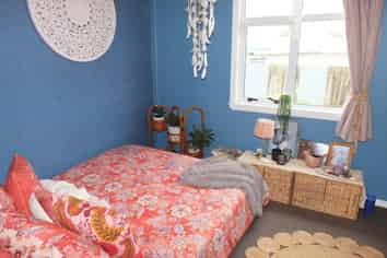 5 Huia Street, Foxton Beach