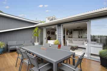 34 Maori Hut Road, Red Beach