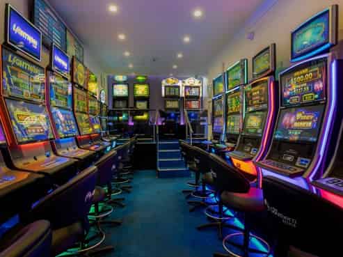 Renowned land/building and business package