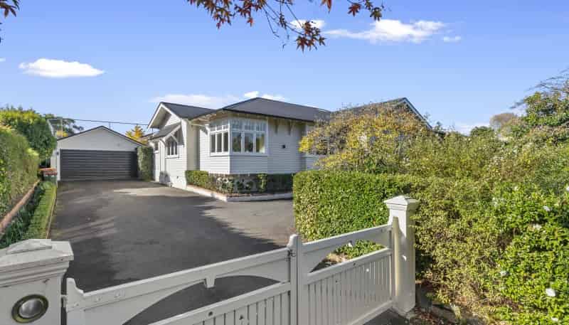 410 River Road, Fairfield