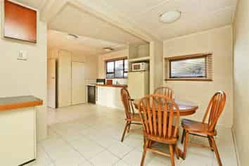 429 Collinge Road, Mayfair