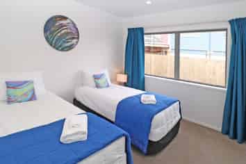 4/5 Jones Crescent, Melville