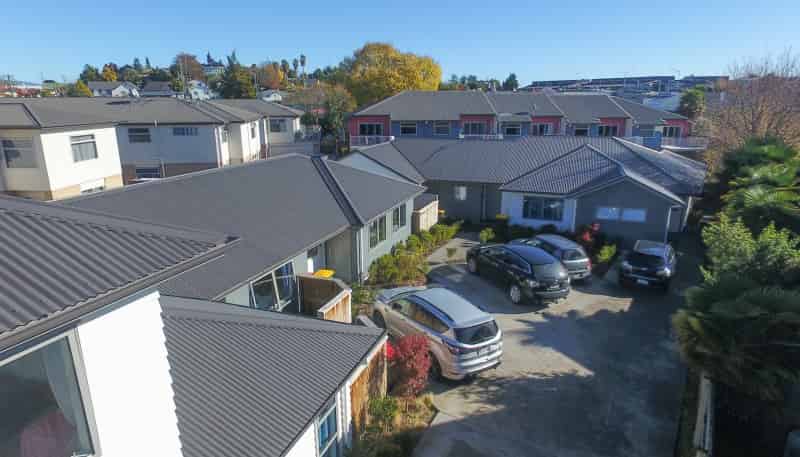 6/5 Jones Crescent, Melville