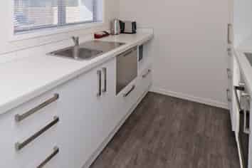 3/5 Jones Crescent, Melville