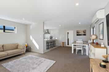 2 Strone Close, Broomfield