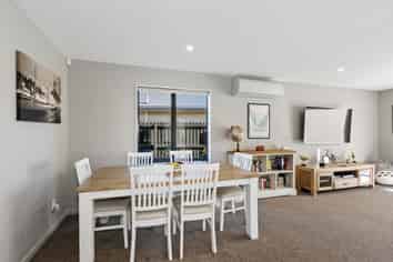 2 Strone Close, Broomfield