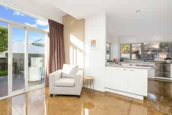 396 Pt Chevalier Road, Point Chevalier