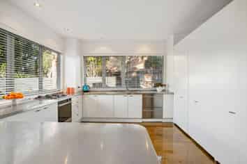 396 Pt Chevalier Road, Point Chevalier