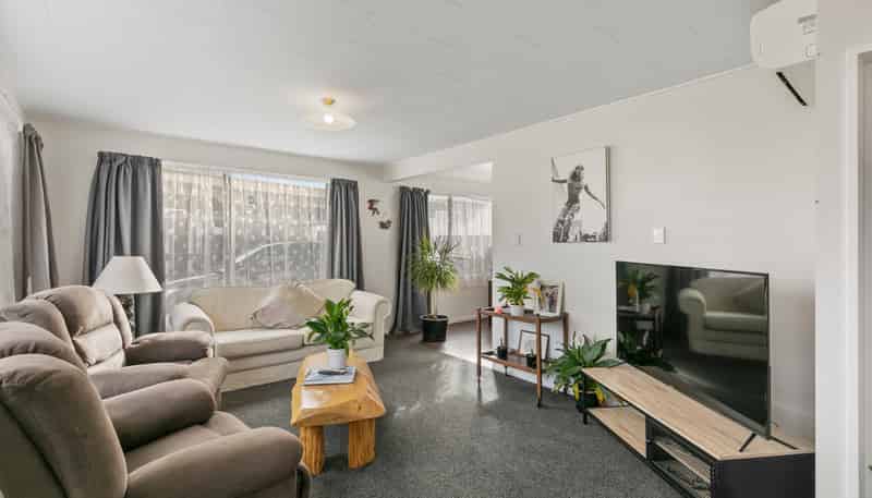 2/69 Miro Street, Trentham