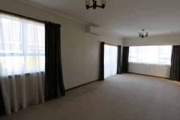 13 Arundel Street, Mount Roskill