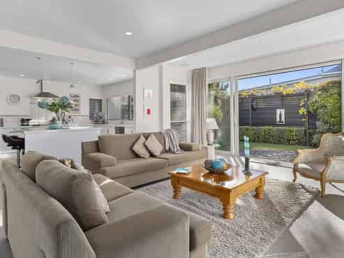 23 Willow Street, Tauranga Central