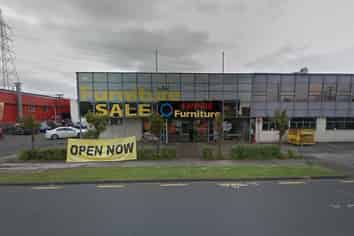 High Profile Office Site Available!