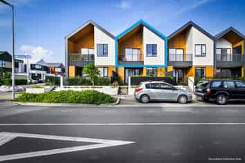 16/117 Buckley Avenue, Hobsonville