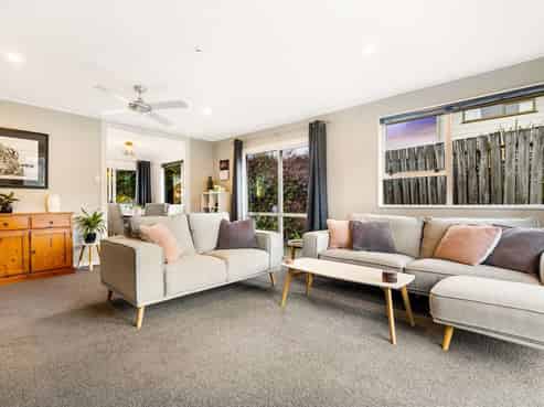 14 Albemarle Place, Massey