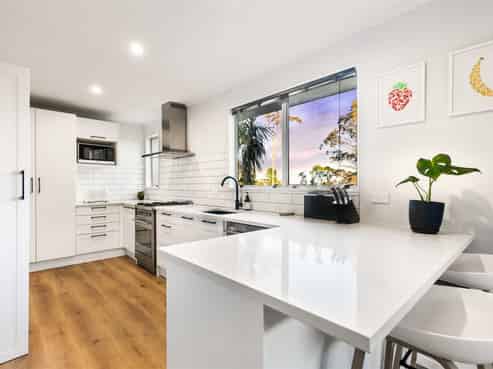 14 Albemarle Place, Massey