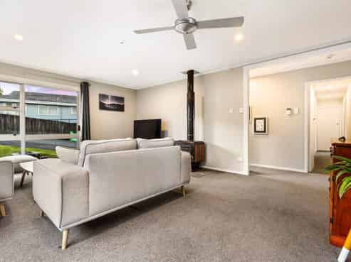 14 Albemarle Place, Massey