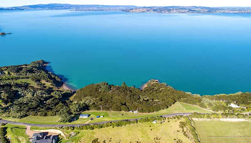 188 Te Whau Drive, Omiha