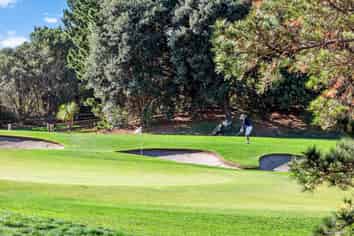 17 Midshipman Court, Gulf Harbour