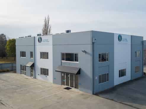 Tidy & Versatile Office With Carparking