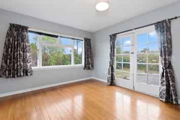 75 Estuary Road, South New Brighton