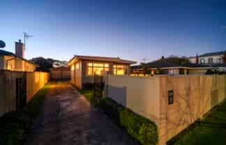 30 Guy Avenue, Takaro