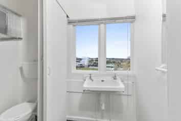 520A New North Road, Kingsland