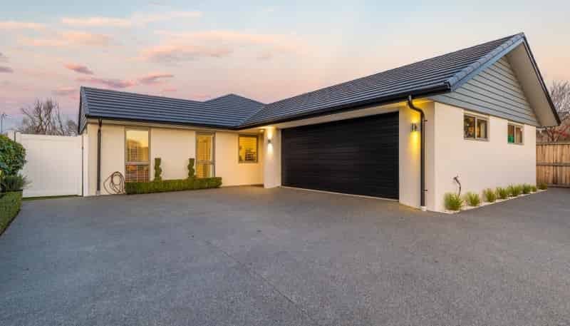 63 Chartwell Street, Burwood