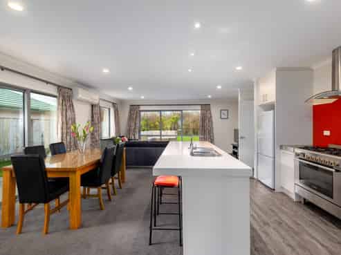 63 Chartwell Street, Burwood