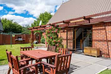 4 Strode Avenue, Naseby