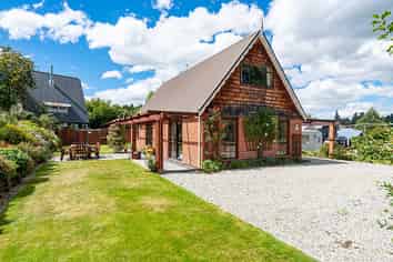 4 Strode Avenue, Naseby