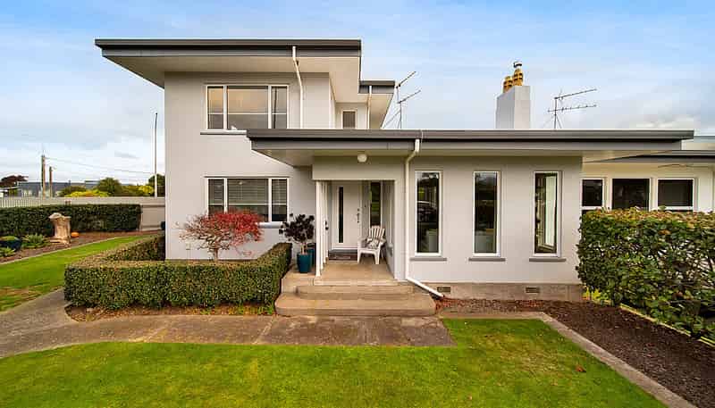 331 High Street, Hawera