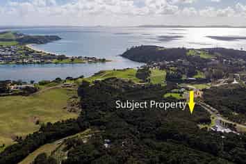 128 Stratford Drive, Cable Bay