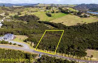 128 Stratford Drive, Cable Bay