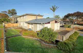 320 Bucklands Beach Road, Bucklands Beach