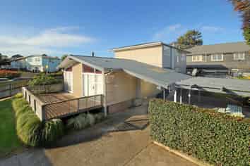320 Bucklands Beach Road, Bucklands Beach