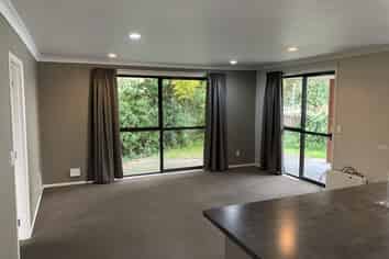 10B Liston Crescent, Hillcrest