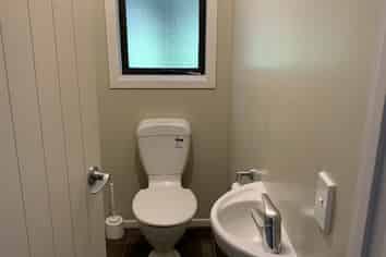 10B Liston Crescent, Hillcrest