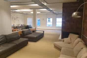 CHARACTER OFFICE SPACE ON LOWER CUBA