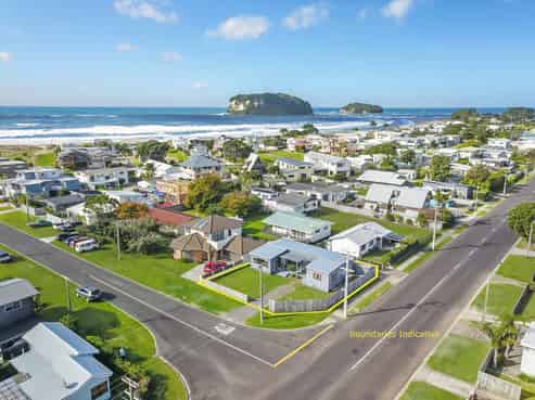 300 Ocean Road, Whangamata