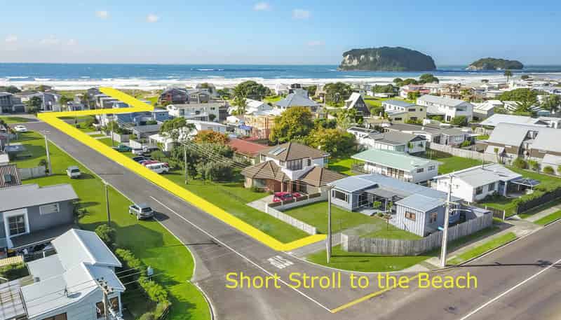 300 Ocean Road, Whangamata