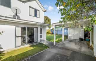 4/24 Mason Street, Moera