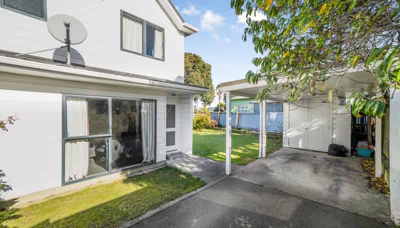 4/24 Mason Street, Moera