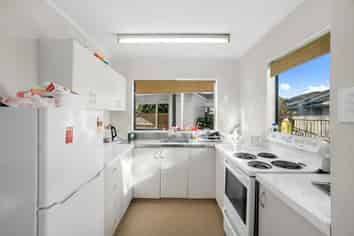 3/24 Mason Street, Moera