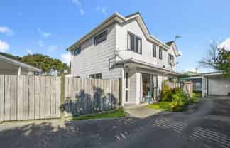 3/24 Mason Street, Moera