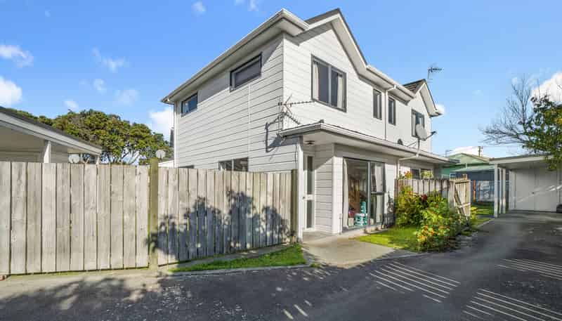 3/24 Mason Street, Moera